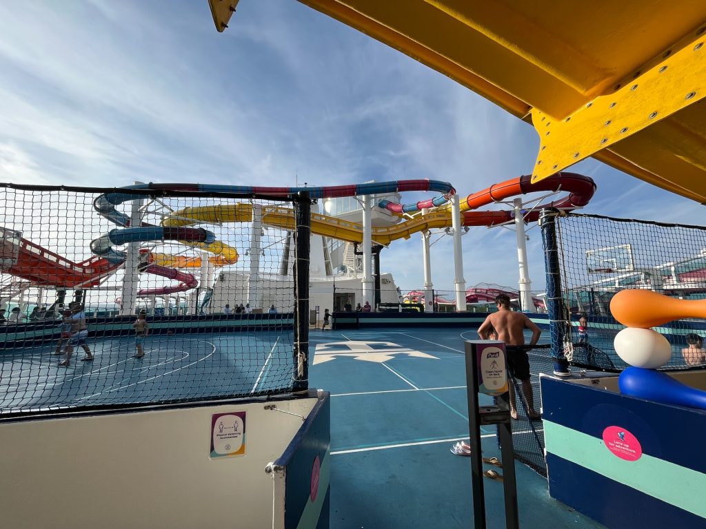 royal caribbean cruise or carnival