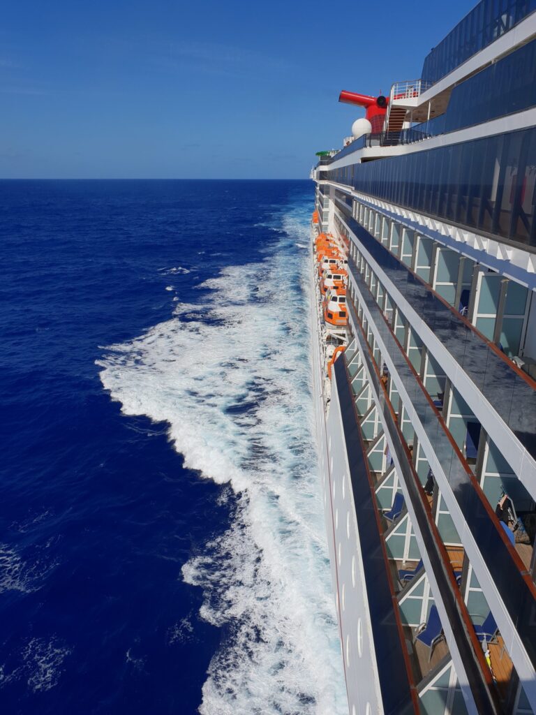 royal caribbean cruise or carnival